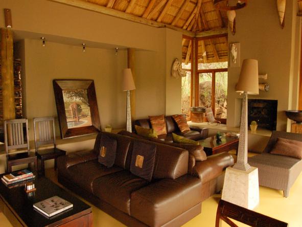 Etali Safari Lodge - Lounge 